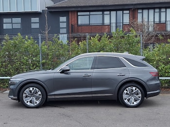 Used Genesis GV70 2023 for sale - 78616946: Photo