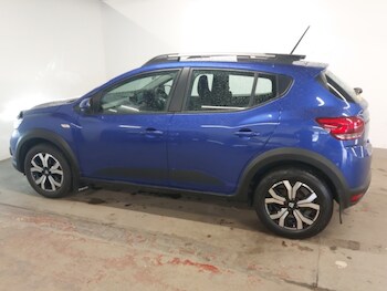 Used Dacia Sandero Stepway 2022 for sale - 78572112: Photo
