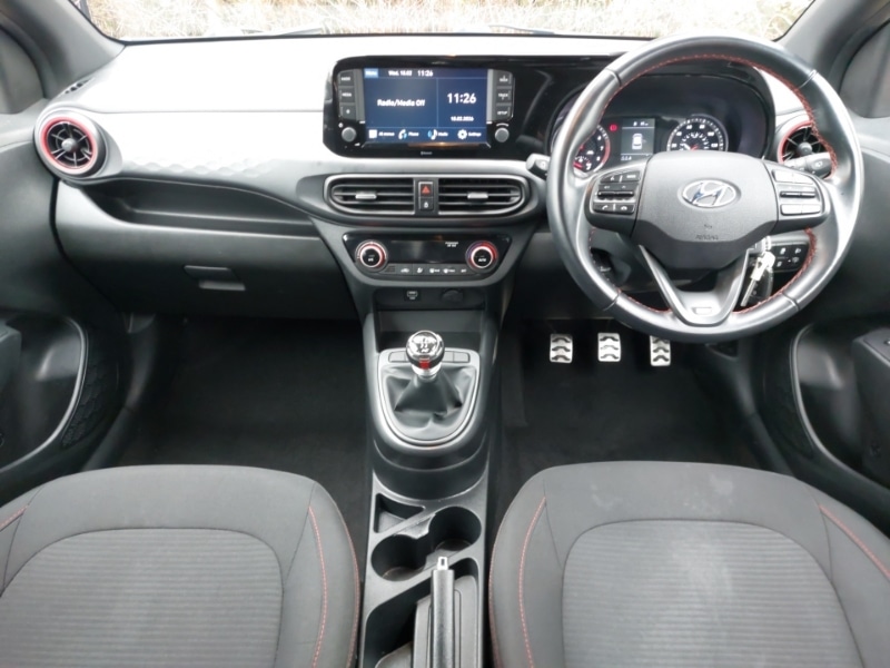 Used Hyundai i10 2023 for sale - 77597439: Photo 2
