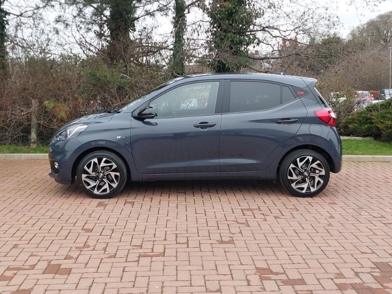 Used Hyundai i10 2023 for sale - 77597439: Photo 4