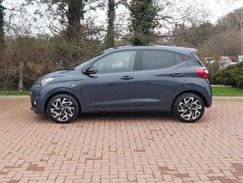 Used Hyundai i10 2023 for sale - 77597439: Photo