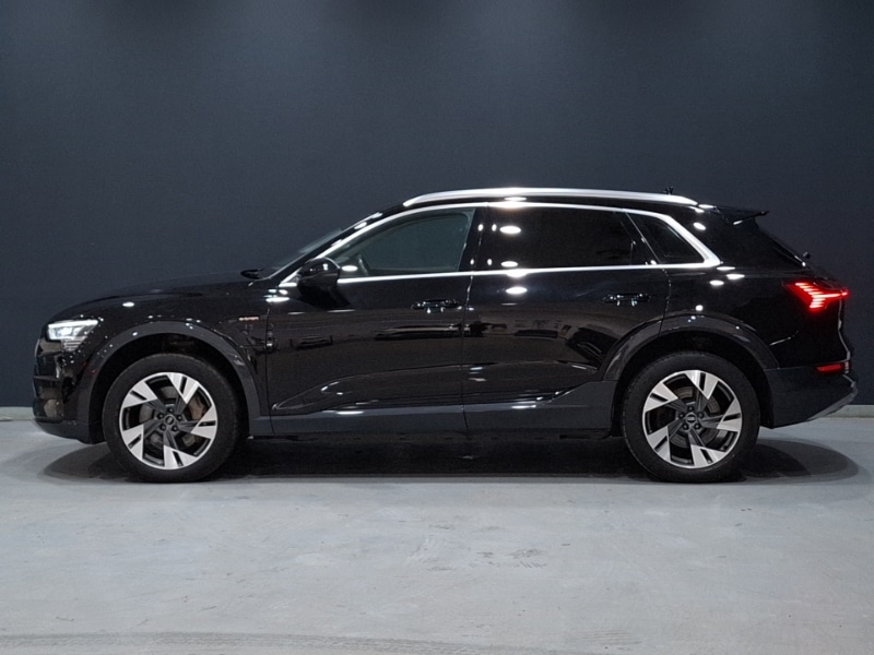 Used Audi e-tron 2021 for sale - 77949918: Photo 4