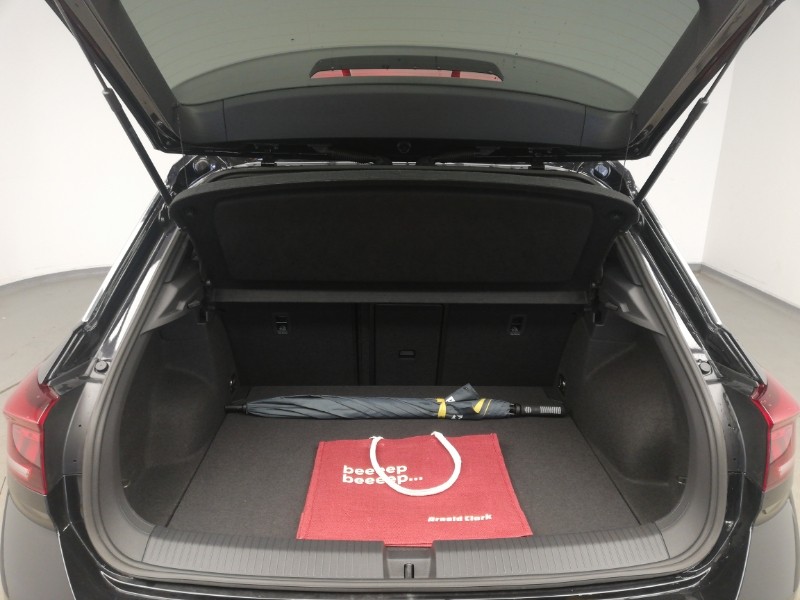 Used Volkswagen T-Roc 2024 for sale - 77454360: Photo 8