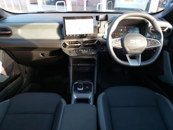 Used Dacia Duster 2024 for sale - 75837156: Photo