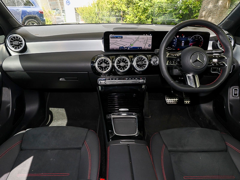 Used Mercedes-Benz A-Class 2024 for sale - 76833673: Photo 2