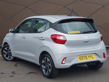 Used Hyundai i10 2025 for sale - 79242517: Photo
