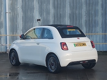 Used Fiat 500 2022 for sale - 77624607: Photo
