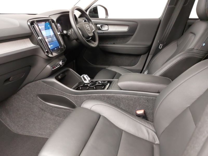 Used Volvo XC40 2024 for sale - 76532609: Photo 5