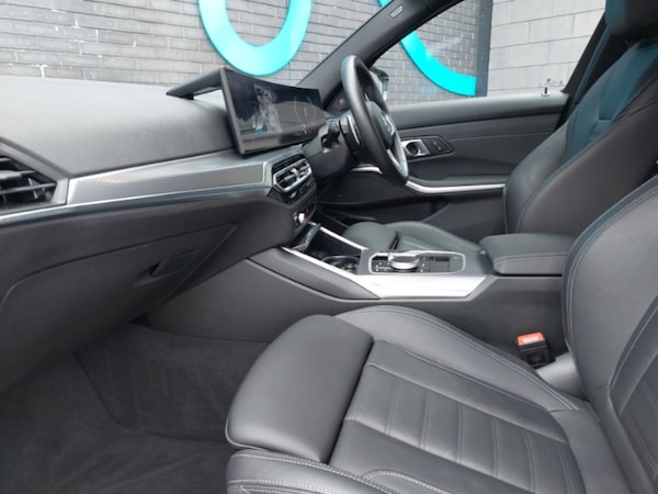 Used BMW 3 Series 2024 for sale - 76321144: Photo 5