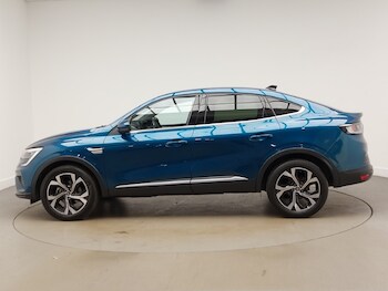 Used Renault Arkana 2024 for sale - 75701721: Photo