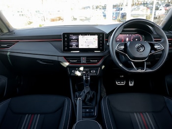 Used Skoda Kamiq 2024 for sale - 76833842: Photo