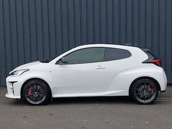 Used Toyota Yaris 2022 for sale - 76420990: Photo