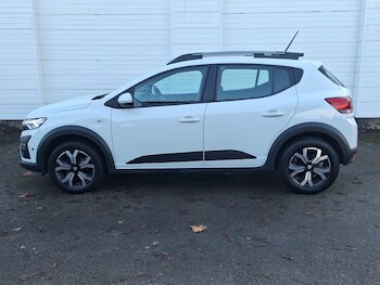 Used Dacia Sandero Stepway 2022 for sale - 77677952: Photo