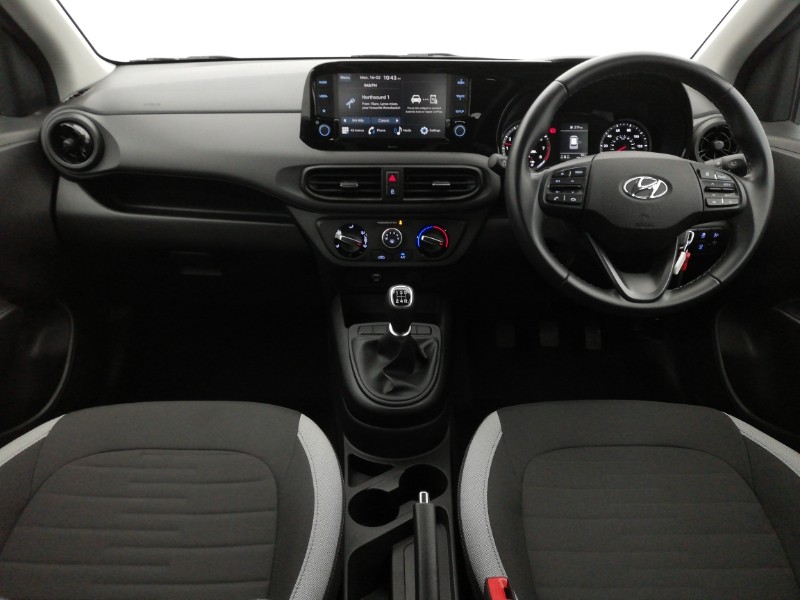 Used Hyundai i10 2023 for sale - 77624303: Photo 2