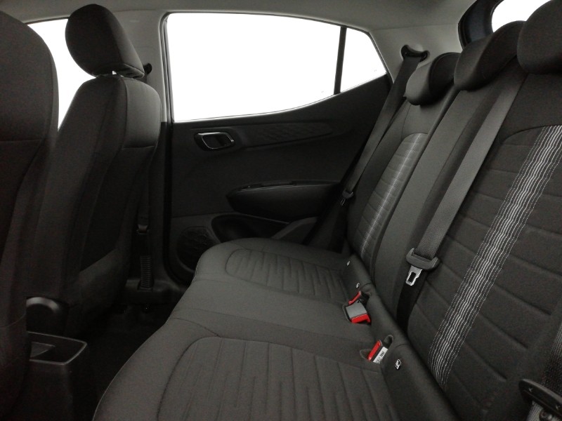 Used Hyundai i10 2023 for sale - 77624303: Photo 6