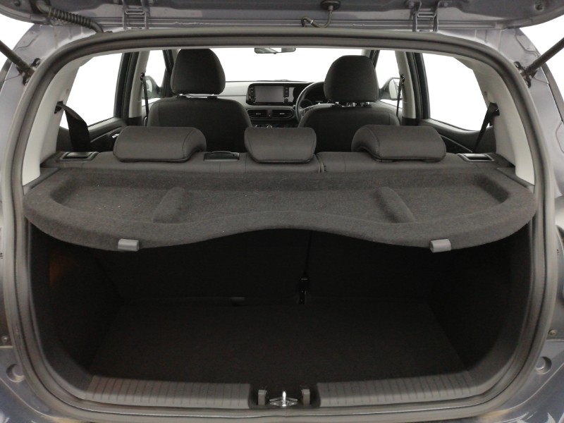 Used Hyundai i10 2023 for sale - 77624303: Photo 8