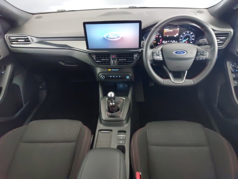 Used Ford Focus 2022 for sale - 77015123: Photo 2