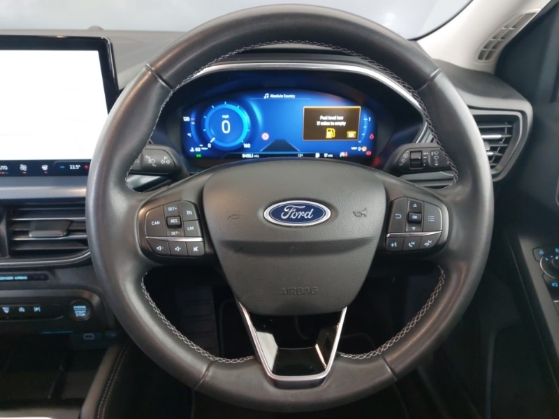 Used Ford Focus 2022 for sale - 76833996: Photo 11