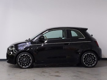 Used Fiat 500 2022 for sale - 77454400: Photo