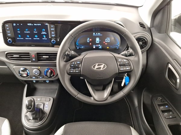 Used Hyundai i10 2025 for sale - 76282521: Photo 7