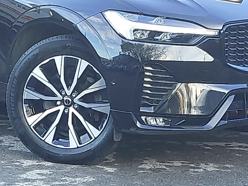 Used Volvo XC60 2023 for sale - 77273736: Photo 9