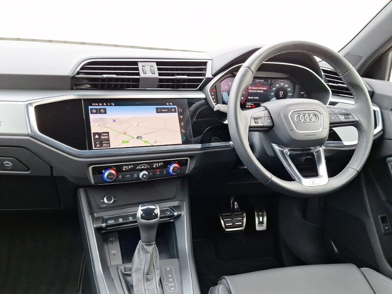 Used Audi Q3 2024 for sale - 77752140: Photo 10