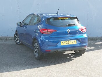 Used Renault Clio 2023 for sale - 78041448: Photo