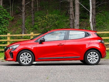 Used Renault Clio 2024 for sale - 78766467: Photo