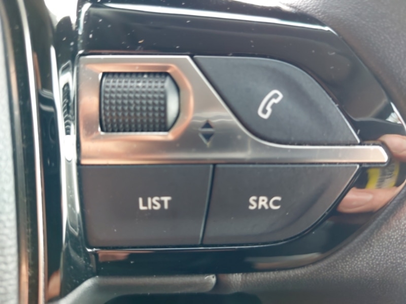 Used Peugeot 2008 2023 for sale - 77732044: Photo 12