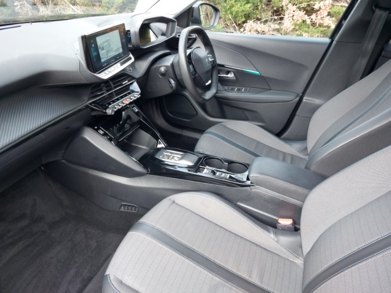 Used Peugeot 2008 2023 for sale - 77732044: Photo 5