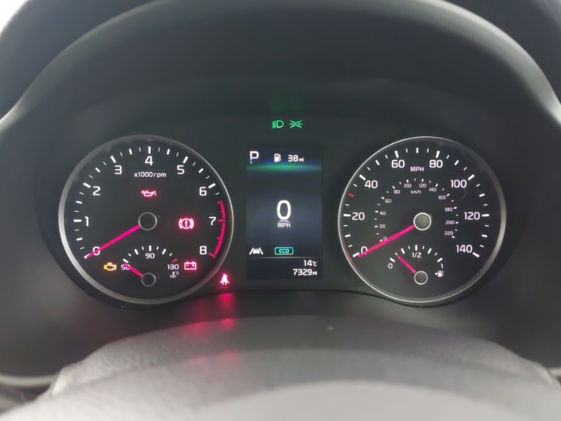 Used Kia Stonic 2023 for sale - 77912763: Photo 11