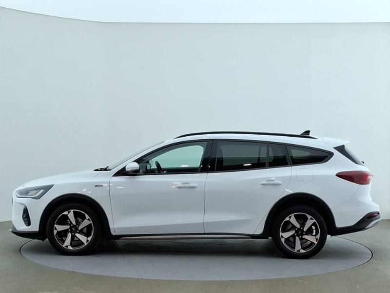 Used Ford Focus 2023 for sale - 77645595: Photo 4