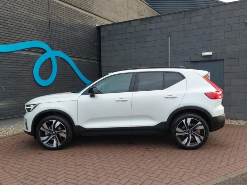 Used Volvo XC40 2024 for sale - 76331293: Photo 4