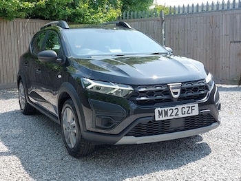 2022 - 1.0 TCe Essential 5dr