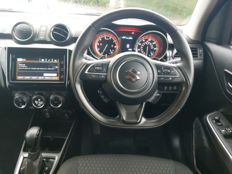 Used Suzuki Swift 2024 for sale - 77797677: Photo 7