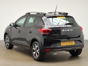 Used Dacia Sandero Stepway 2023 for sale - 78940555: Photo