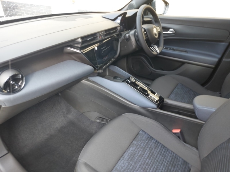 Used Alfa Romeo Junior 2025 for sale - 76365924: Photo 5