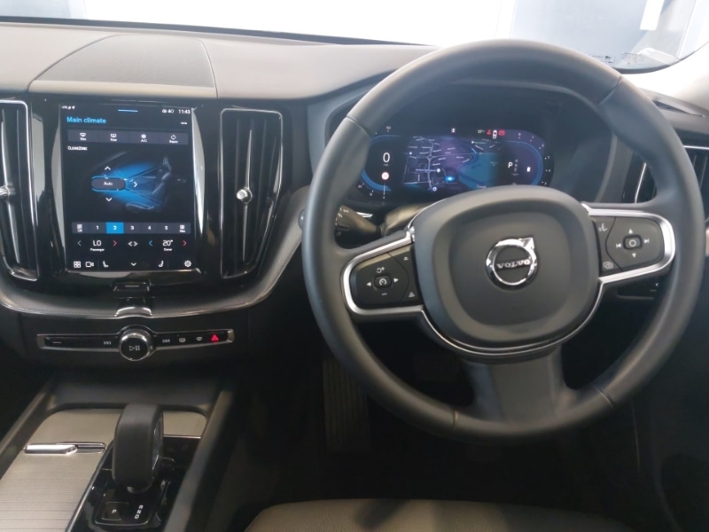 Used Volvo XC60 2024 for sale - 77197018: Photo 5