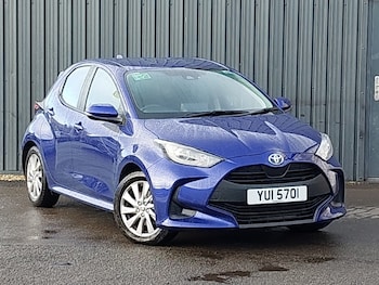 Used Toyota Yaris 2022 for sale - 76656911: Photo