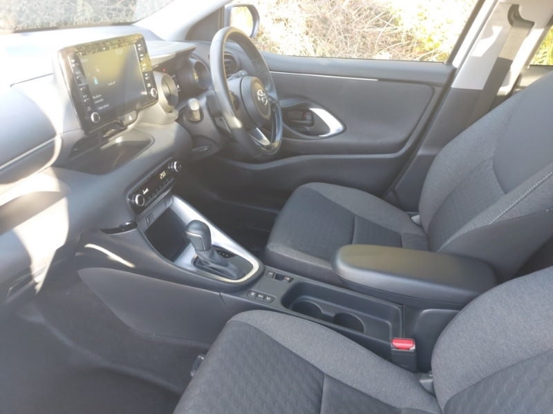 Used Toyota Yaris 2022 for sale - 76713806: Photo 5