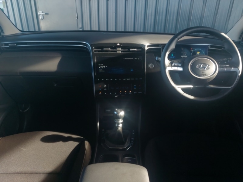 Used Hyundai TUCSON 2023 for sale - 77998940: Photo 2