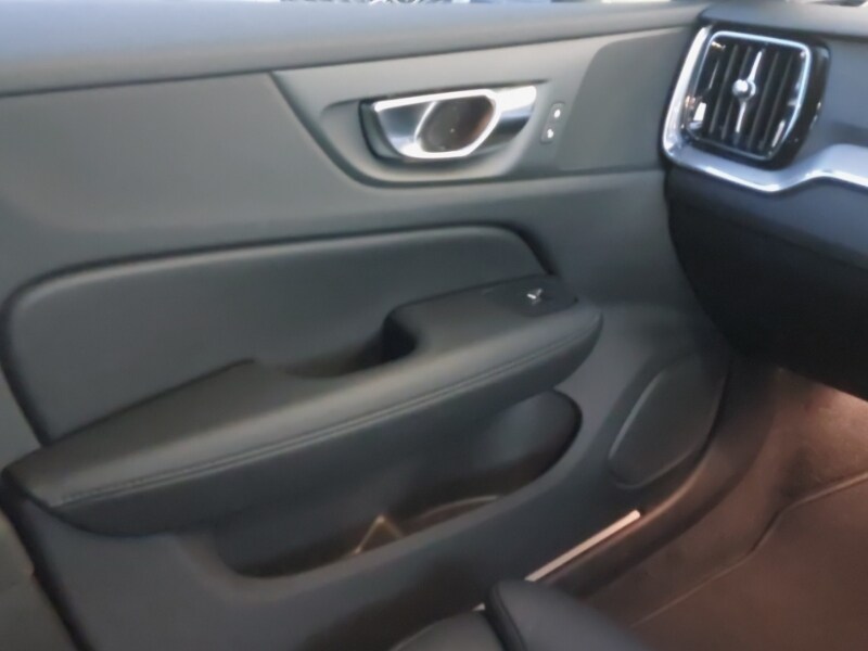 Used Volvo V60 2025 for sale - 77817821: Photo 11