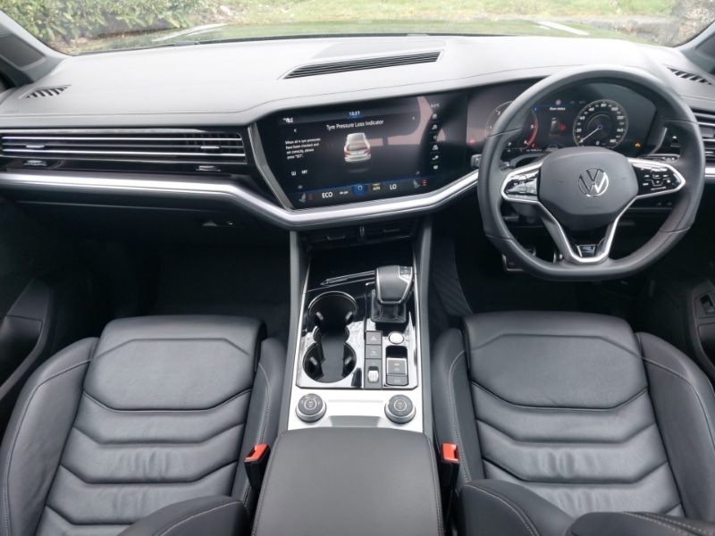 Used Volkswagen Touareg 2023 for sale - 78133336: Photo 2