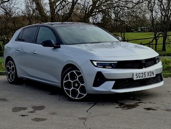 2025 - 1.2 Turbo 130 Ultimate 5dr