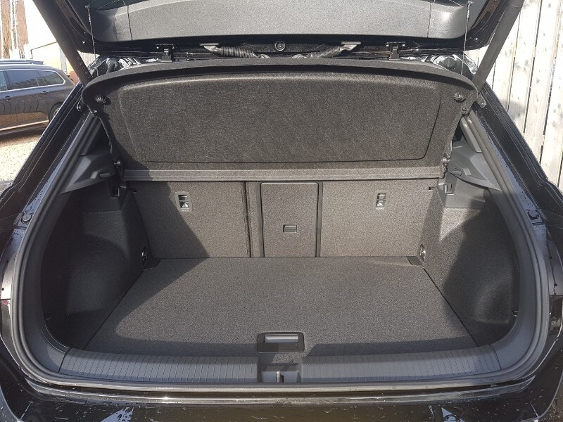 Used Volkswagen T-Roc 2025 for sale - 77986357: Photo 8