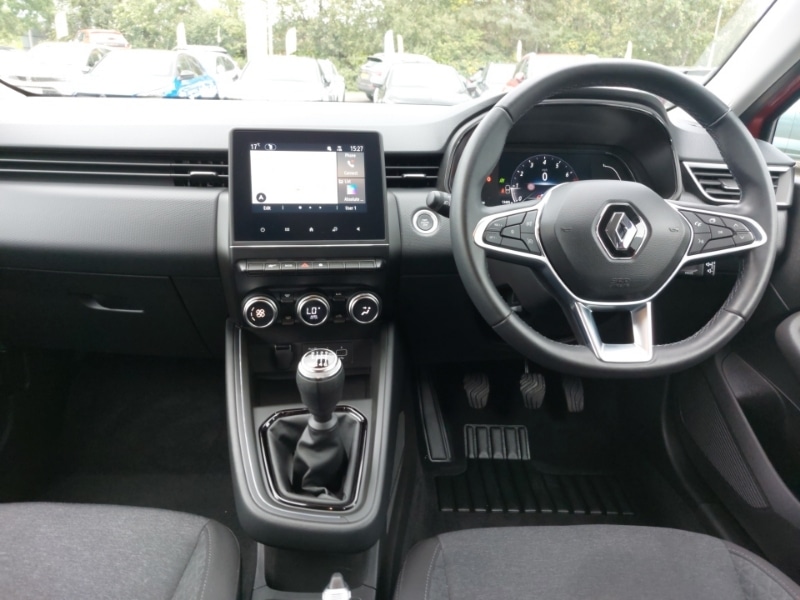 Used Renault Clio 2022 for sale - 76752217: Photo 2