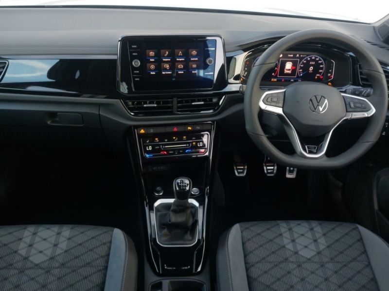 Used Volkswagen T-Roc 2025 for sale - 77986188: Photo 2