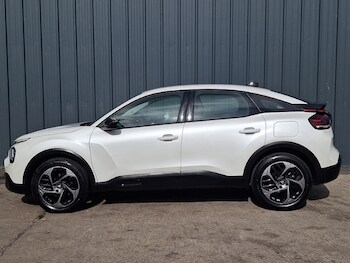 Used Citroen C4 2024 for sale - 76925353: Photo