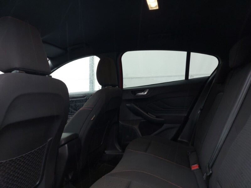 Used Ford Focus 2023 for sale - 77847696: Photo 6