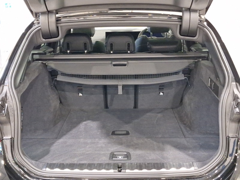 Used BMW 3 Series 2024 for sale - 76459637: Photo 8